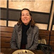 Profesora básica , enseña Lenguaje a niños en los niveles de 4º a 6º enseñanza básica , en el desarrollo y evolución de su comprensión lectora , para un mejor logro de la materia